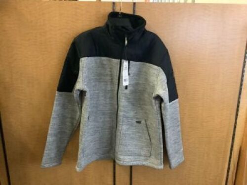 Ascend Cloud Dancer Zip Up, Appears New