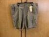 Red Head Men's Shorts, 32, Appears New