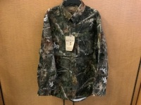 Red Head Silent Hide Men's Shirt, XLarge, Appears New