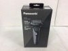 Panasonic Wet/Dry Shaver, Powers Up, E-Commerce Return