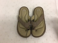 Under Armour&nbsp;Memory Foam Sandals, 8, Unsure if Mens or Womens, E-Commerce Return