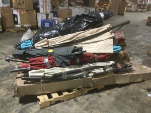 Pallet of E-Comm Return Patio Umbrellas