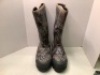 Zoned Comfort Trace Men's Boots, 10, Appears New
