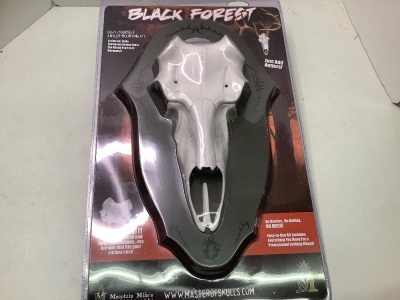 Black Forest Do-It-Yourself Antler Mounting Kit, Appears New