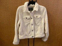 Natural Reflections Sherpa Jacket, Medium, Appears New