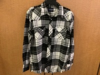 Wrangler Men's Flannel, Large, Appears New