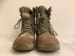 Mens Hunting Boots, Size 11D, E-Comm Return