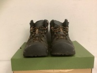 Keen Mens Shoes, 11, E-Commerce Return