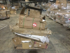 Pallet of E-Commerce Returns - Items May Be New, Damaged, Incomplete