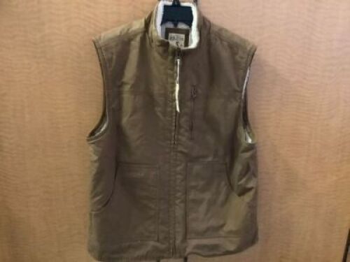 Red Head Sherpa lined Vest, Large, Appears New