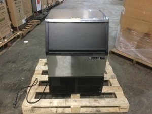 Maxx Ice MIM250 Self-Contained Ice Machine. Untested, Unknown Condition