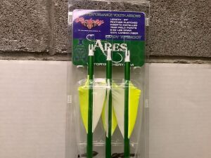 High Performance Youth Arrows, Some Feathers Damaged, Ecommerce Return