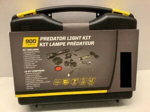 900 Lumen Predator Light Kit, Appears New