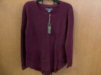 Natural Reflections Women's Sweater, Medium, Appears New
