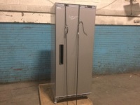 Berg 23 cu. ft. 1-Door Bottom Mount Reach-In Freezer 30-5/8&Prime;W. Untested