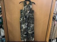 Red Head Silent Stalker Youth Bib, XL, Appears New