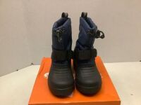 Frosty Polar Toddlers Snow Boot, 7, Appears New