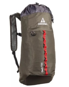 Ascend Dash 720 Lightweight Backpack, Broken Zipper on Front, E-Commerce Return