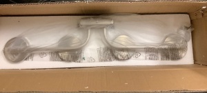 4 Light Vanity Fixture, Appears New