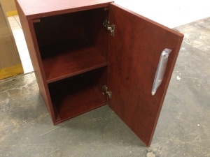 Cabinet with Shelf. Blemish Return. SEE PICTURES