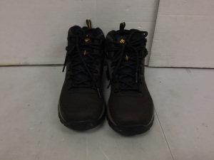 Columbia Mens Boots, Size 8, E-Comm Return