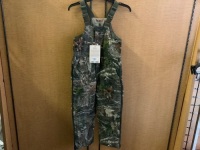 Red Head Silent Hide Yout Insulated Bib, Medium, Appears New