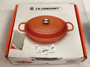 Le Creuset Cast Iron Dutch Oven, Appears New