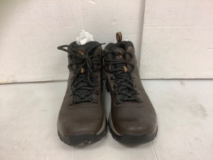 Columbia Mens Boots, 8, E-Commerce Return