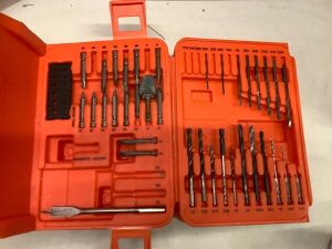 Screwdirver and Drill Bot Set, Missing Pieces, Ecommerce Return