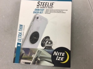 Steelie Magnetic Mount Dash Kit, Appears New