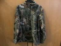Red Head Men's Medium 1/4 Zip, Appears New