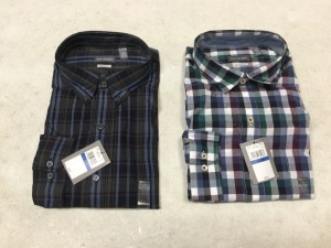 Lot of (2) New Van Heusen Men's Long Sleeve Dress Shirts, Size X-Large. 