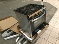 Suburban&nbsp;RV 3643A - Elite&nbsp;3 Burners Black Gas Range with Deluxe Grate. New with Damage. SEE PICTURES