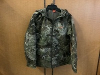 SHE Insulated Silent Hide Women's Jacket, Medium, Appears New