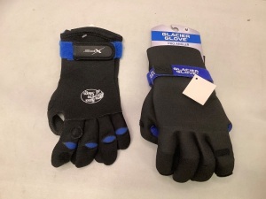 Lot of (2) Neoprene Gloves, Medium, Ecommerce Return