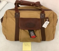 Bob Timberlake Travel Bag, Appears new w/ Missing Button