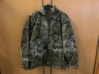 SHE Insulated Silent Hide Jacket, 2XL, Appears New
