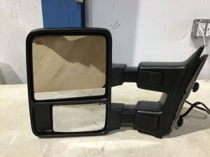 Power Towing Mirrors 