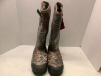 SHE Women's Rubber Boots, 6, Appears New