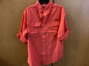 World Wide Sportsman, Long Sleeve Nylon Shirt, Men's Medium, Appears New