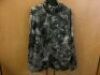 Instinct Mid 1/4 Zip Top with Hood, XL, Appears New