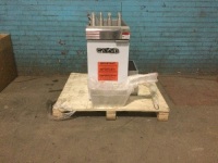 CAYVO&nbsp;50-lb 2-Basket Commercial Deep Fryer. Liquid Propane. Appears New