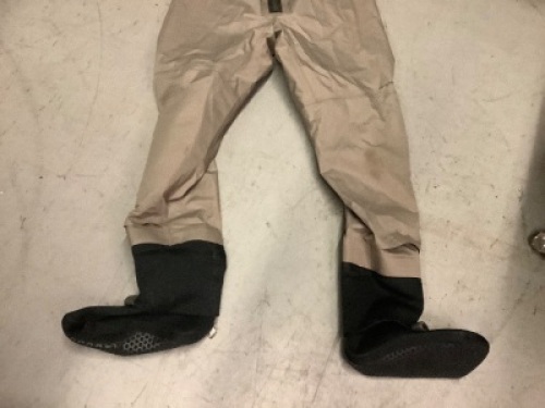 Men's Waders, Large, Untested, Ecommerce Return