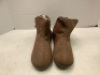 Natural Reflections Women's Slippers, 10, Ecommerce Return