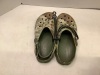 Crocs Men's 10, Appears New