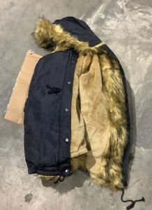 Roiii Women's Thick Faux Fur Parka, XXL