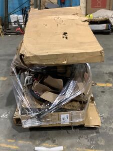 Salvage Pallet of Bicycles - For Parts or Repair 