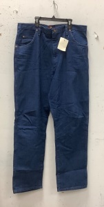 Wrangler Mens Jeans, Size 40x34, E-Comm Return 