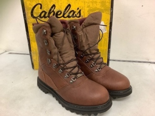 Mens Boots, Size 9.5, Appears New