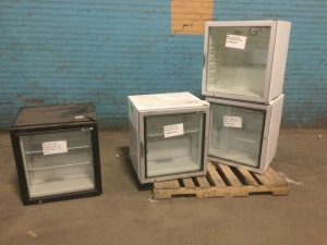 Lot of (4) Countertop Merchandiser Freezers for Repair or Parts